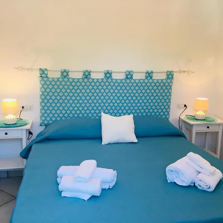 House Ilaria - Turchese * أولبيا